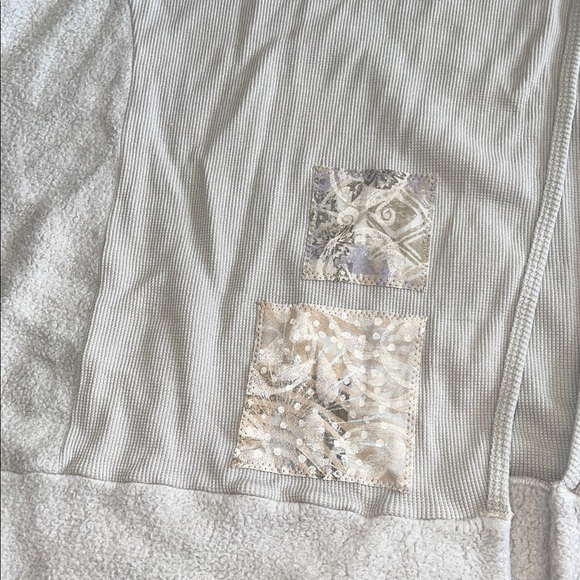 New nwt Blue Fish Light Gray embodiment cardigan patched size 2 hand made in USA - Picture 4 of 8